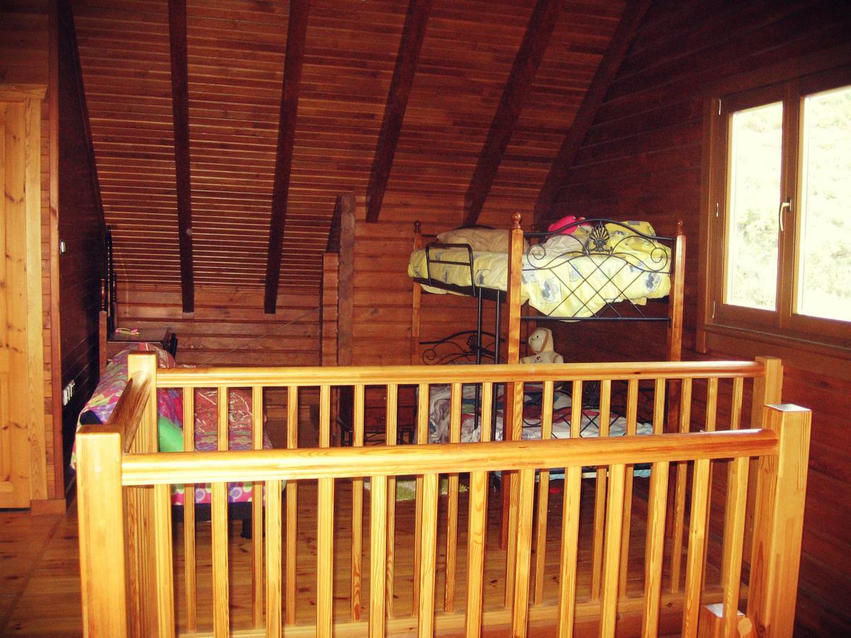 Agros Timber Log House Villa ภายนอก รูปภาพ