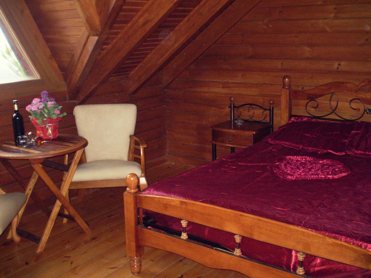 Agros Timber Log House Villa ภายนอก รูปภาพ