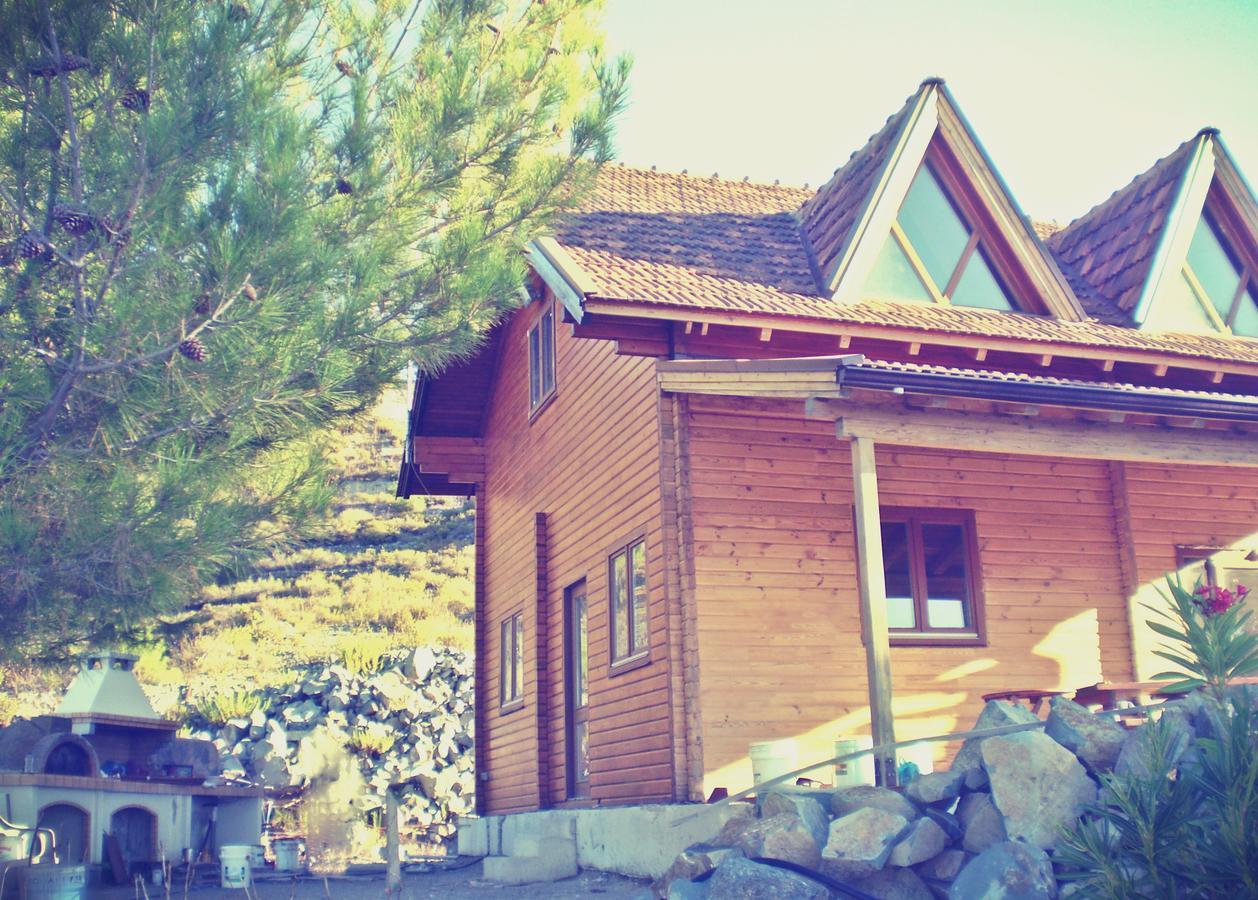 Agros Timber Log House Villa ภายนอก รูปภาพ