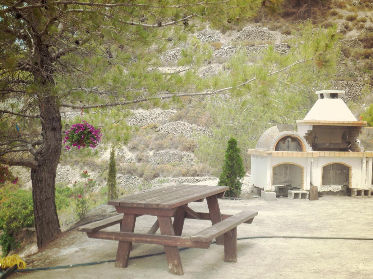 Agros Timber Log House Villa ภายนอก รูปภาพ